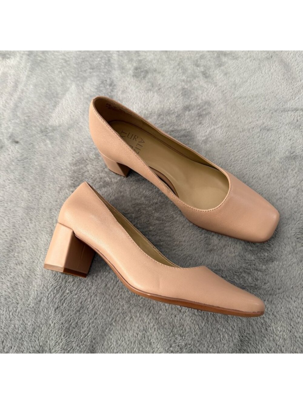 Naturalizer Karima Nude Square Toe Block Heel Shoes Womens 6.5 Leather Beige